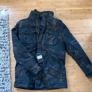 Camo JetLag winter coat (NWT)